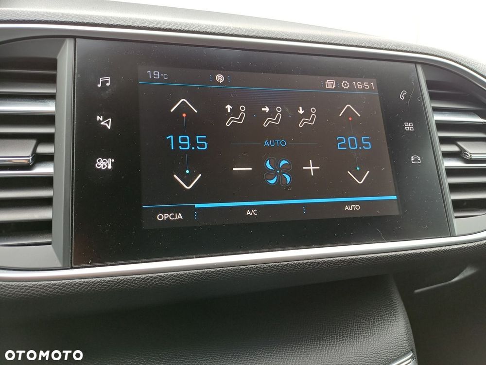 Peugeot 308 - 19