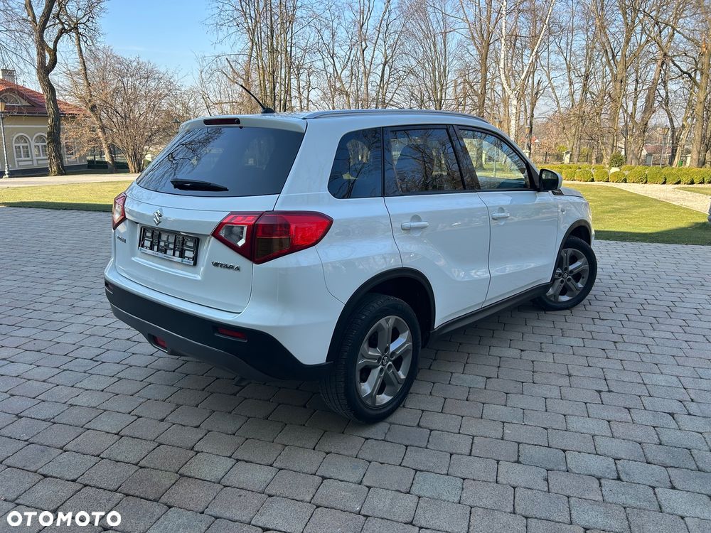 Suzuki Vitara 1.6 DDiS (4x2) Comfort+ - 2