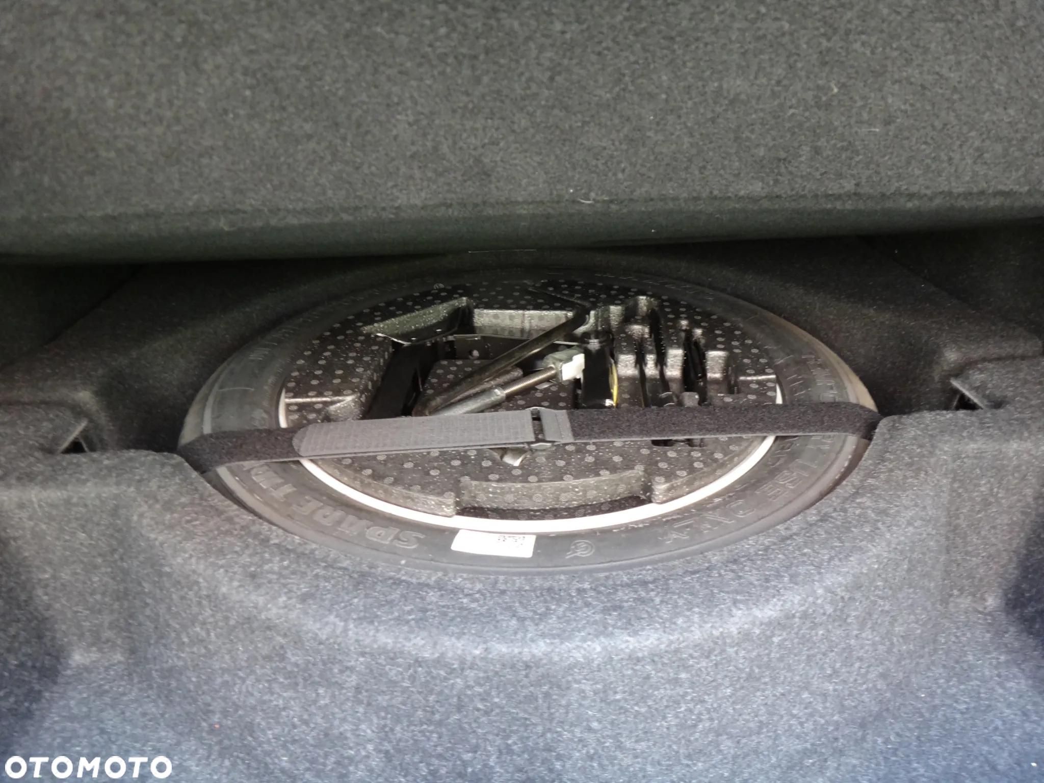 BMW Seria 3 320i xDrive - 26