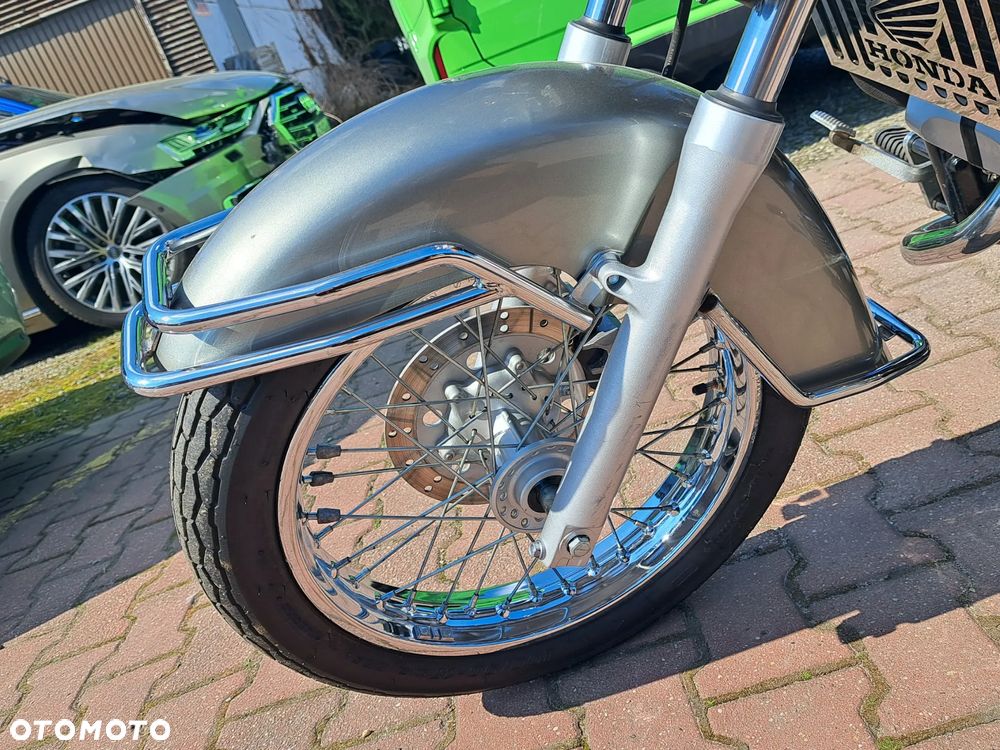 Honda Shadow - 13