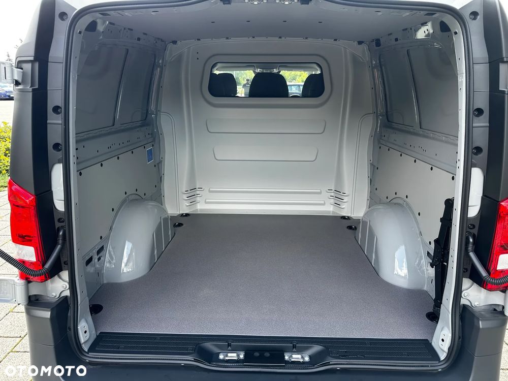 Mercedes-Benz Vito - 27