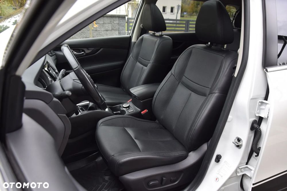 Nissan X-Trail 1.7 dCi ALL-MODE 4x4i Tekna - 25