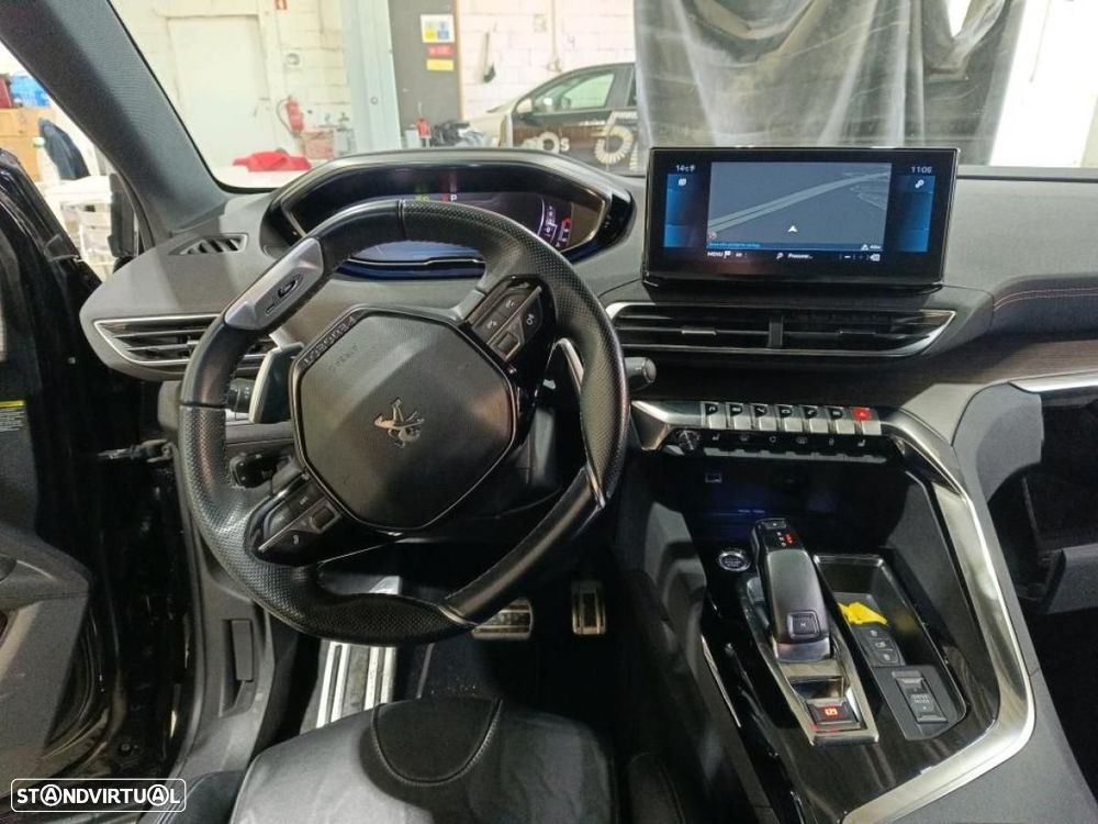 Peugeot 5008 1.5 BlueHDi GT EAT8 - 6