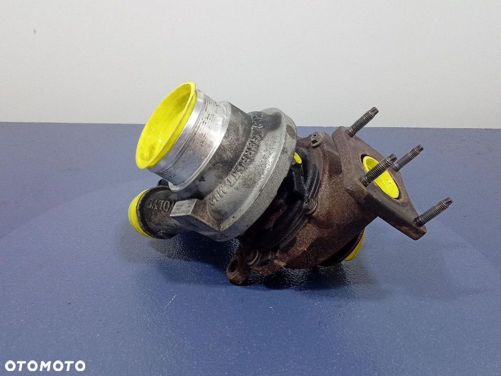 VOLVO V60 I 2.0 D3 136KM TURBOSPRĘŻARKA TURBO 31380219 - 3
