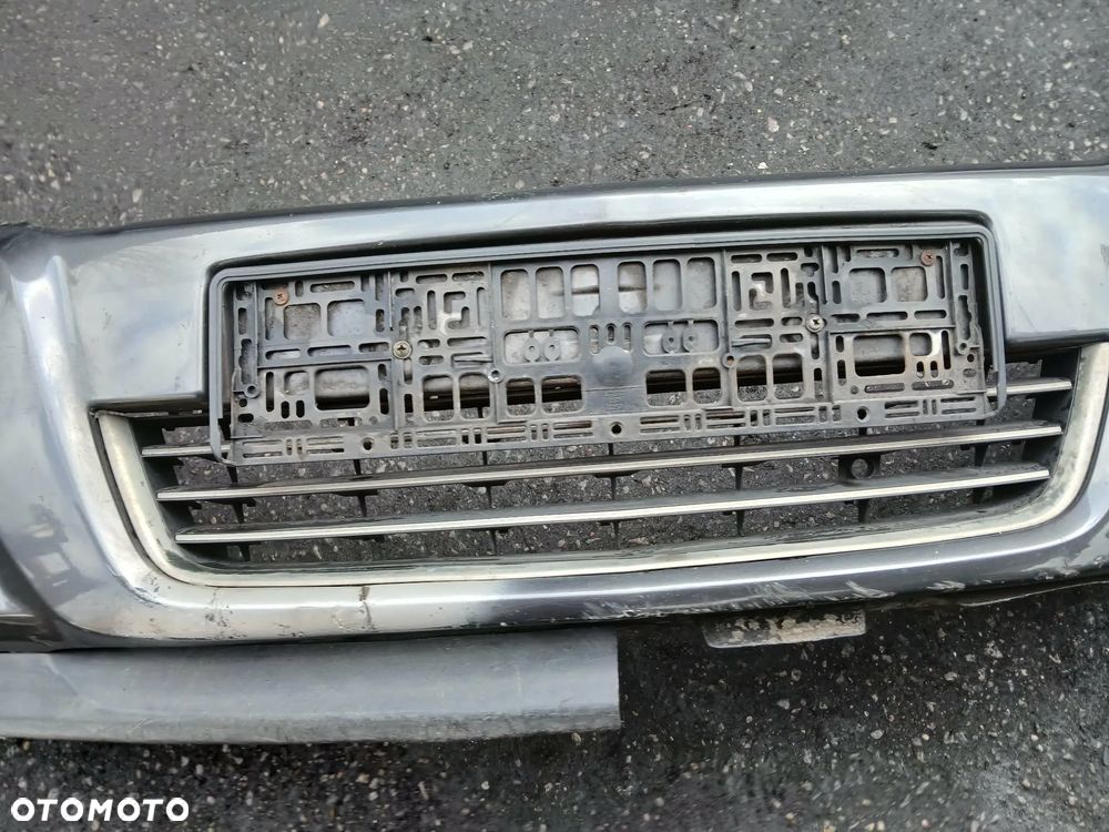 Opel Astra H III Zderzak przedni - 4