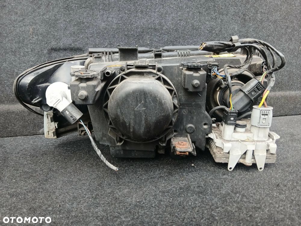 BMW E46 LIFT XENON lampa przednia prawa, lewa - 11