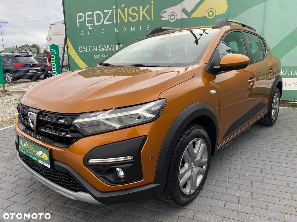 Dacia Sandero Stepway TCe 90 Essential - 1