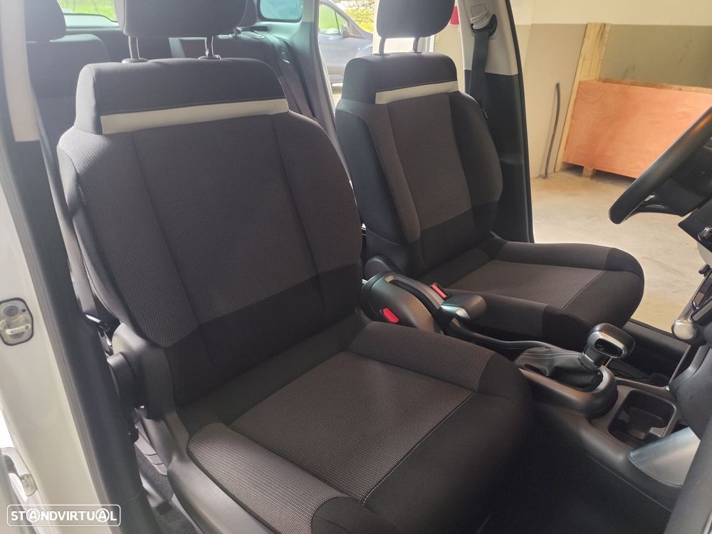 Citroën C3 Aircross 1.2 PureTech Shine EAT6 - 18