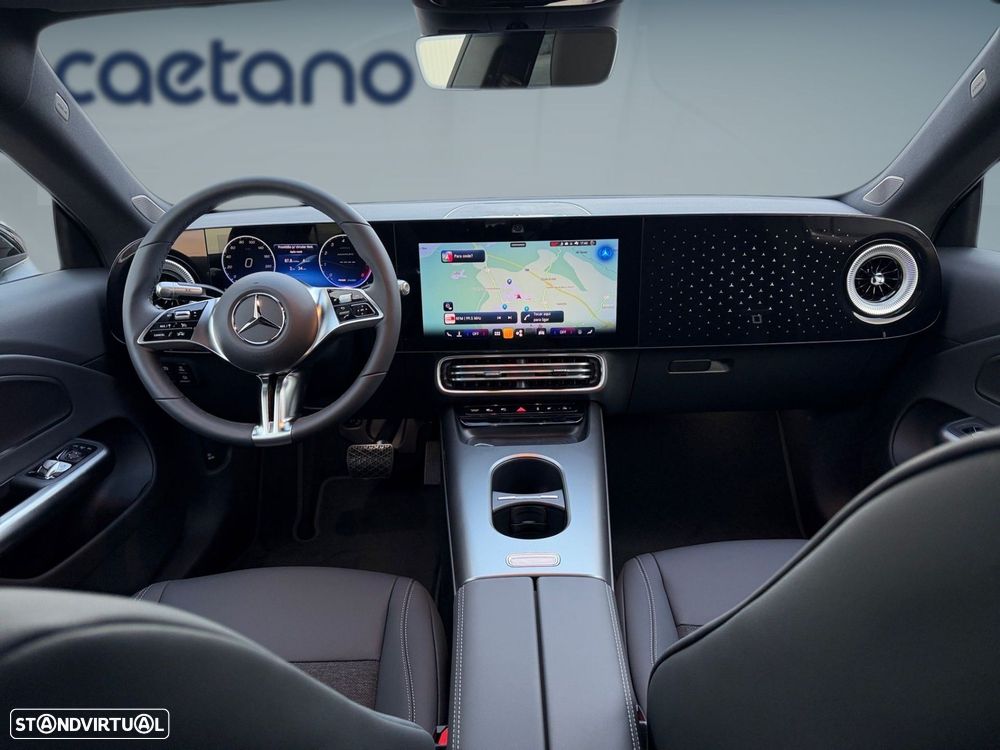 Mercedes-Benz CLA 180 - 12