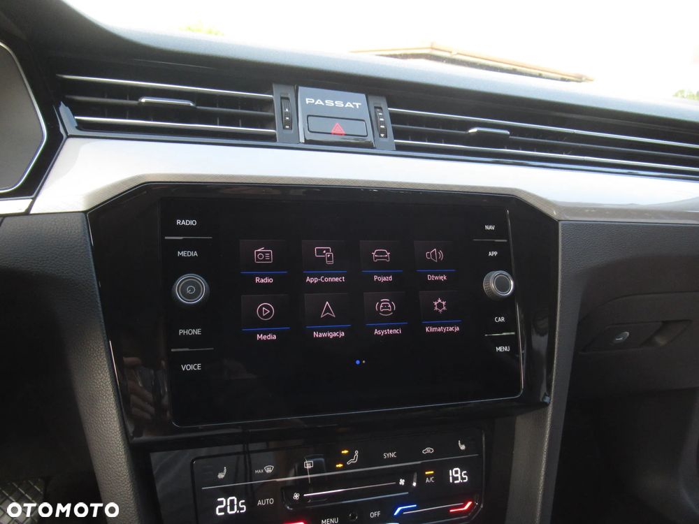 Volkswagen Passat 1.5 TSI EVO Business DSG - 19