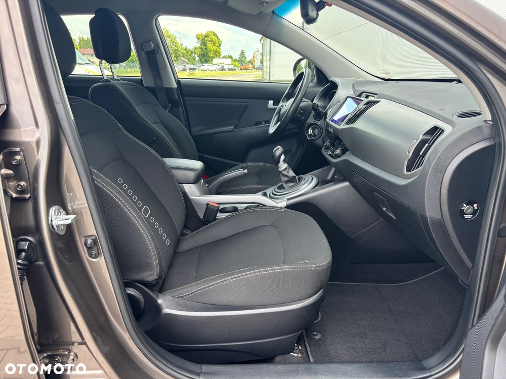 Kia Sportage 1.6 GDI Business Line 2WD - 26