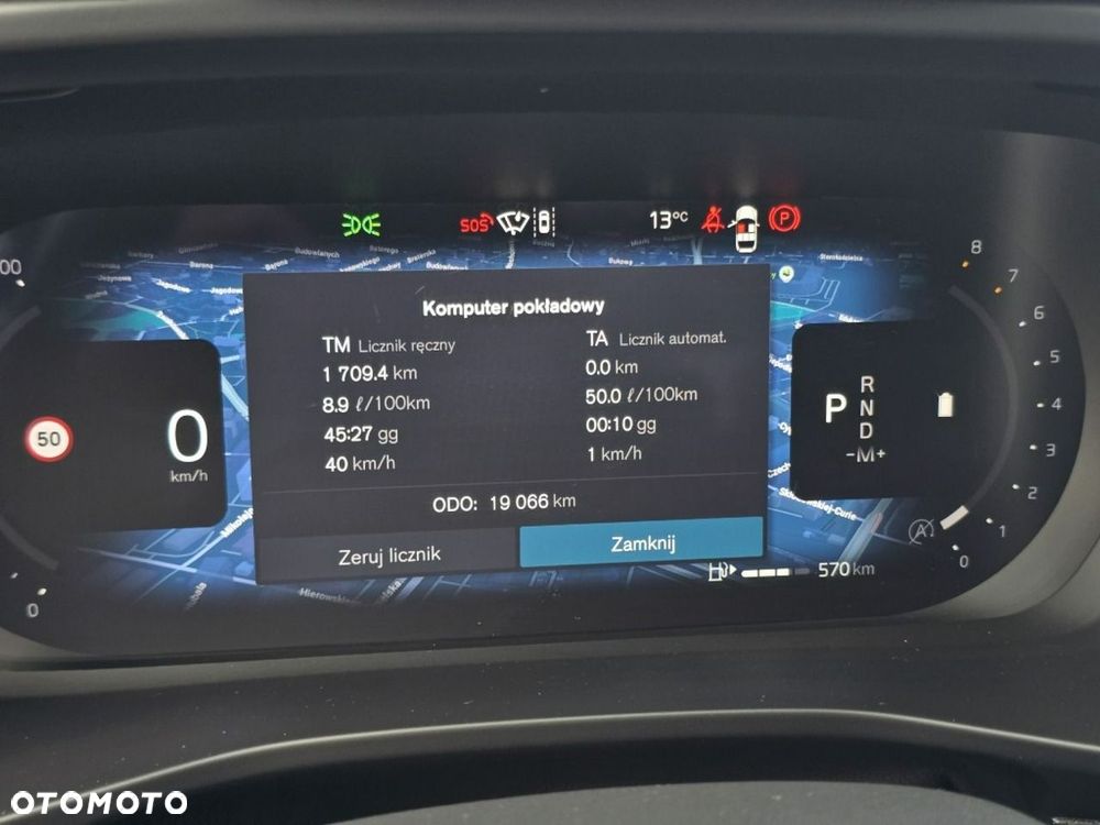Volvo XC 40 B3 Plus Dark - 28