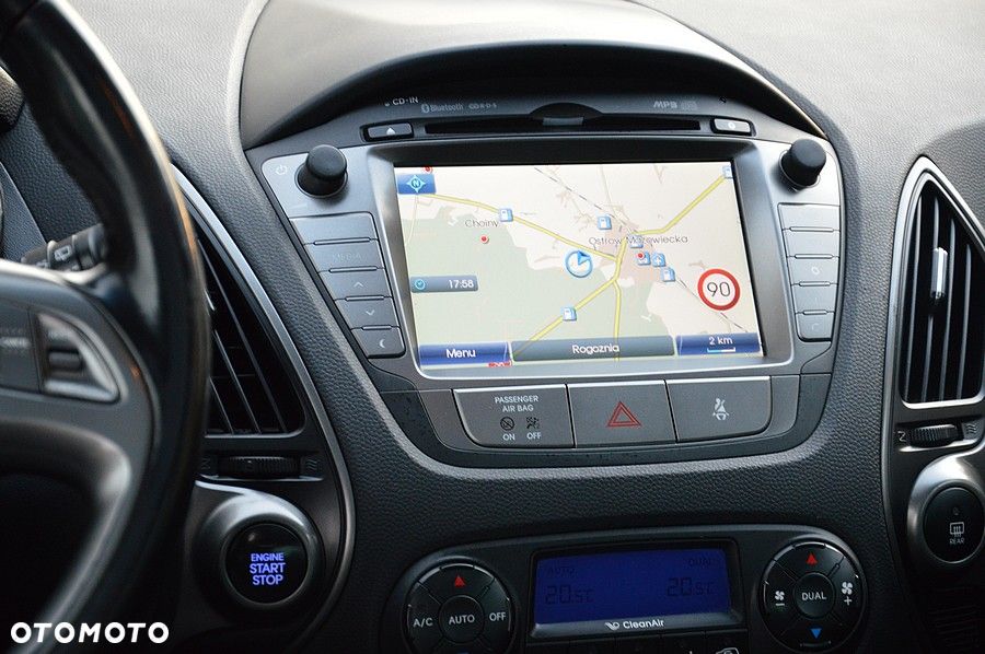 Hyundai ix35 1.6 2WD Fifa World Cup Edition - 33