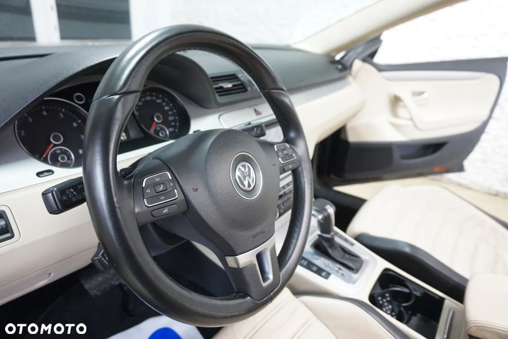 Volkswagen Passat CC 1.8 TSI DSG Exclusive - 19