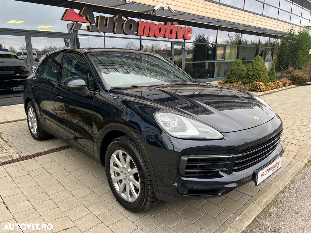 Porsche Cayenne Standard - 3
