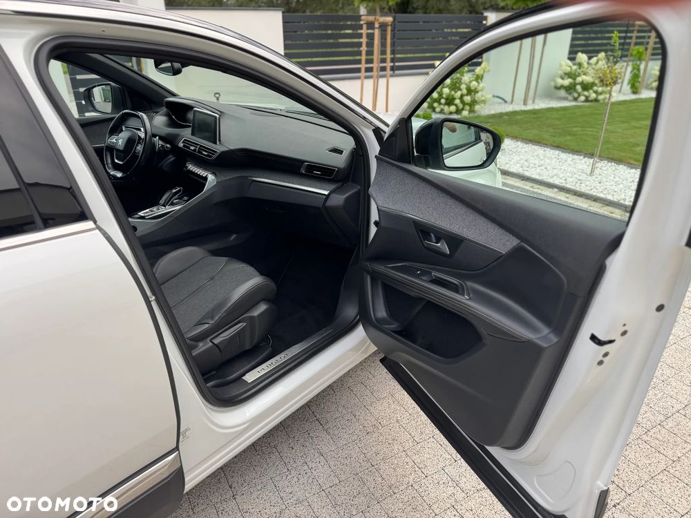 Peugeot 3008 - 25
