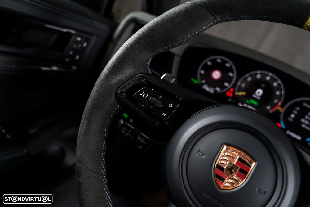 Porsche Cayenne Coupé Turbo E-Hybrid Pacote GT - 13