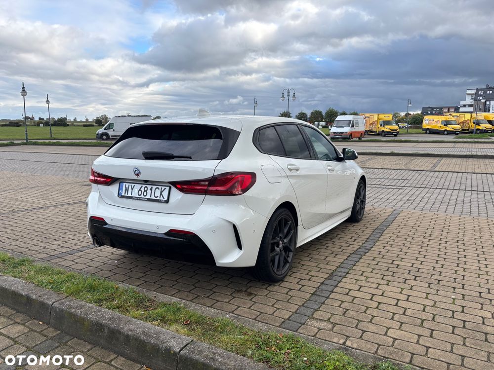 BMW Seria 1 118i M Sport - 4