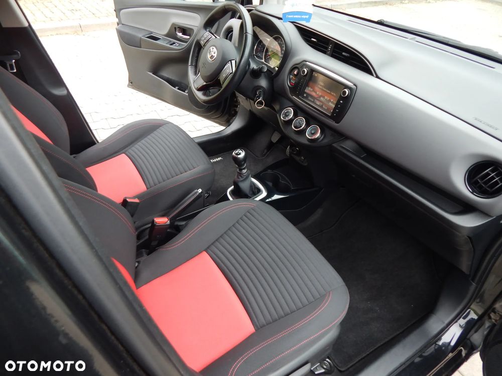 Toyota Yaris 1.33 Premium - 17