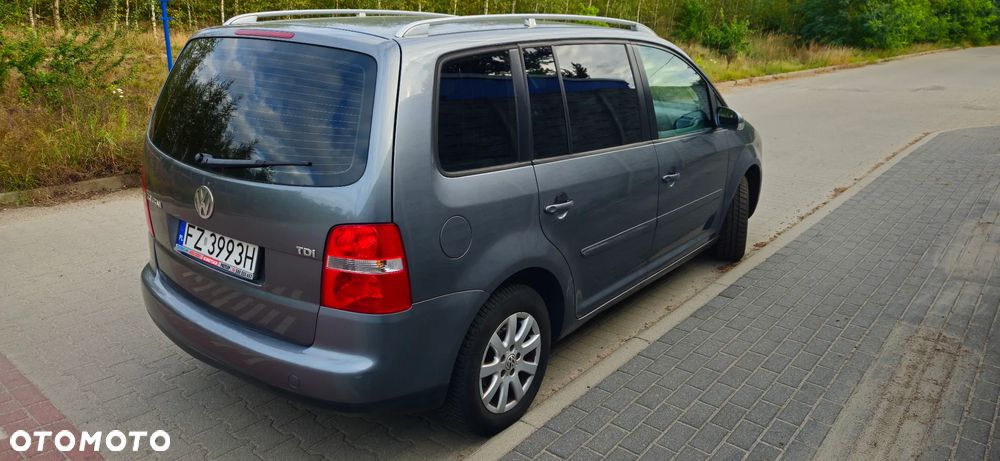 Volkswagen Touran 1.9 TDI - 7