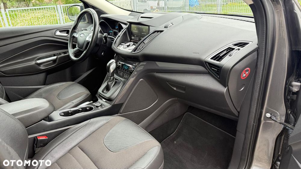 Ford Kuga 2.0 TDCi 4x4 Individual - 23