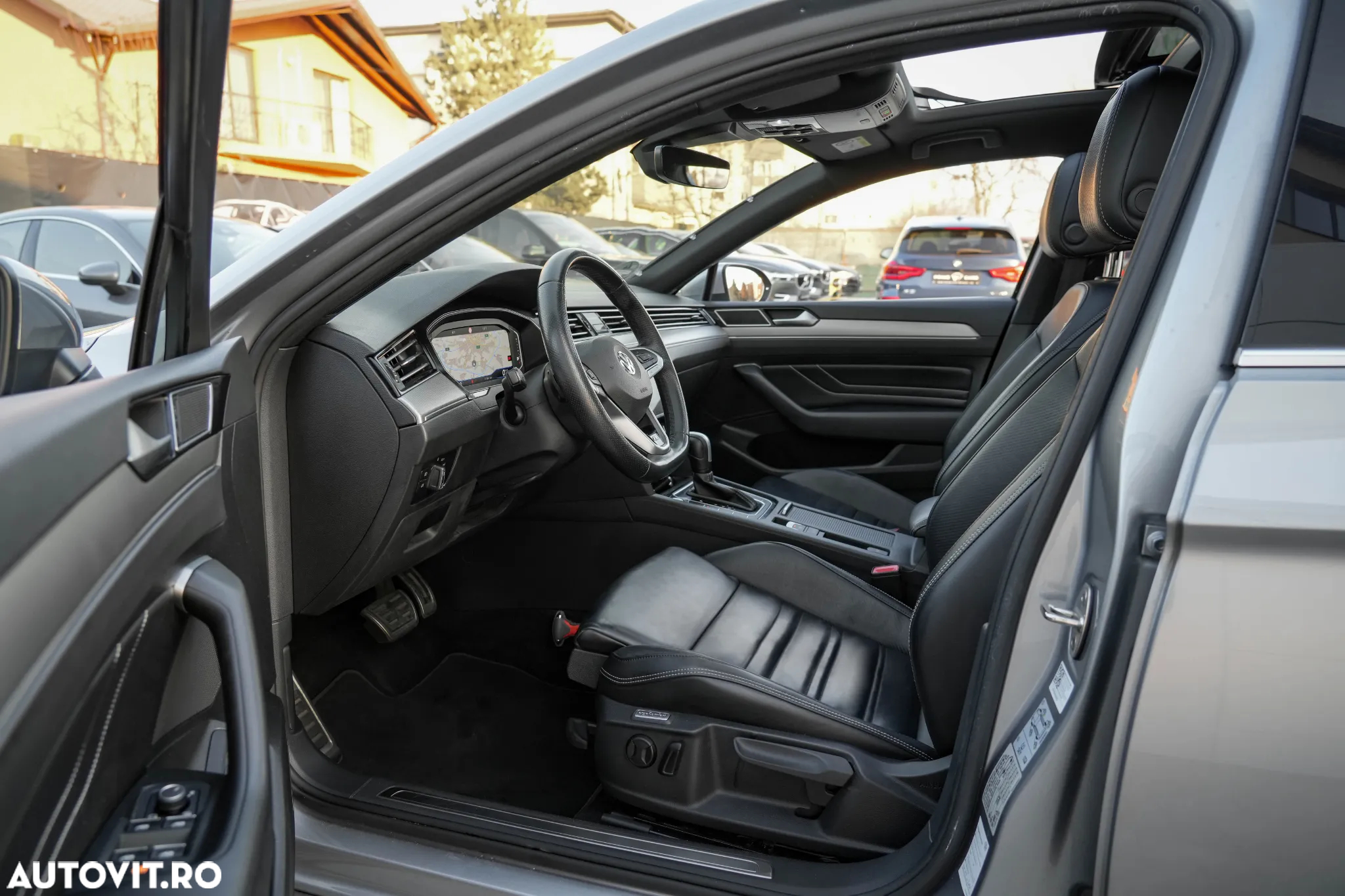 Volkswagen Passat - 15
