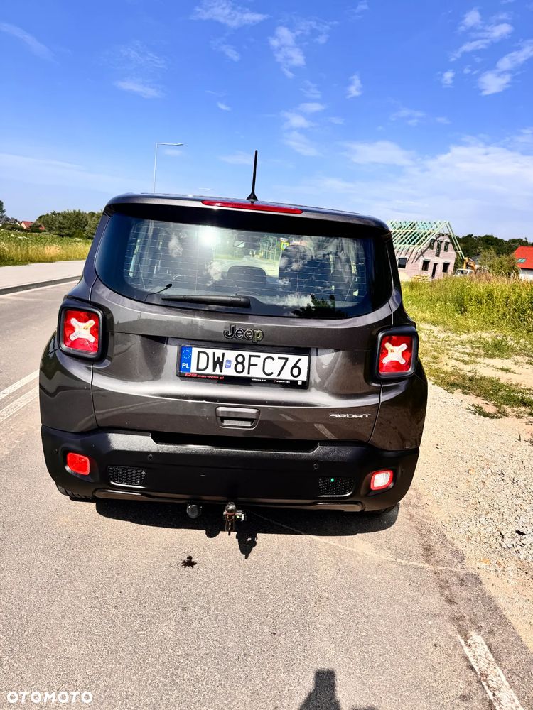 Jeep Renegade 1.0 GSE T3 Turbo Sport FWD S&S - 4