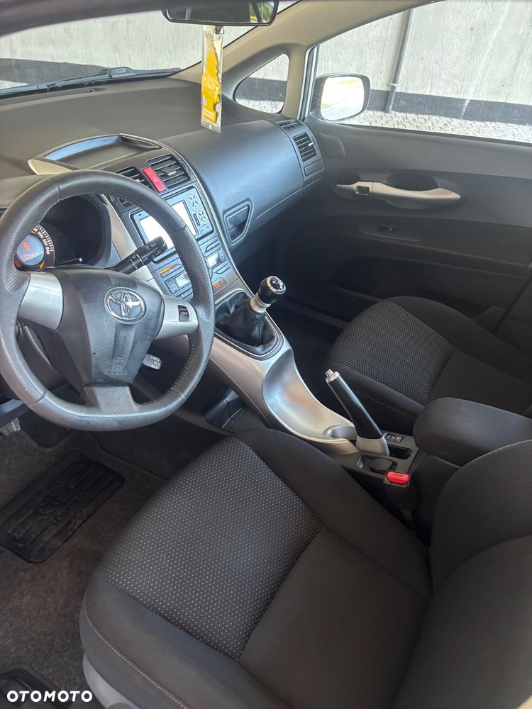Toyota Auris 1.33 VVT-i Life+ - 13
