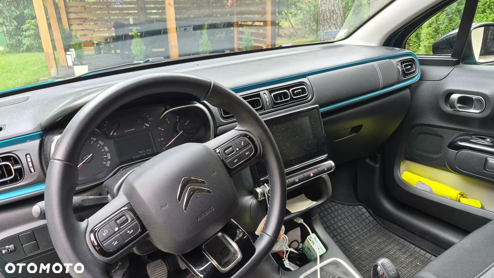 Citroën C3 1.2 PureTech Shine - 37