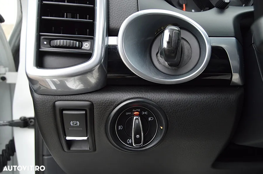 Porsche Cayenne Diesel Platinum Edition - 29