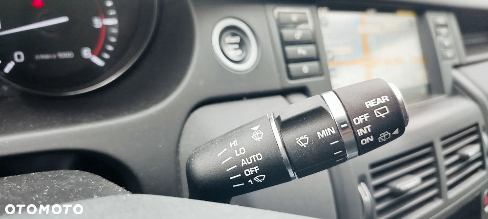 Land Rover Discovery Sport TD4 HSE - 13