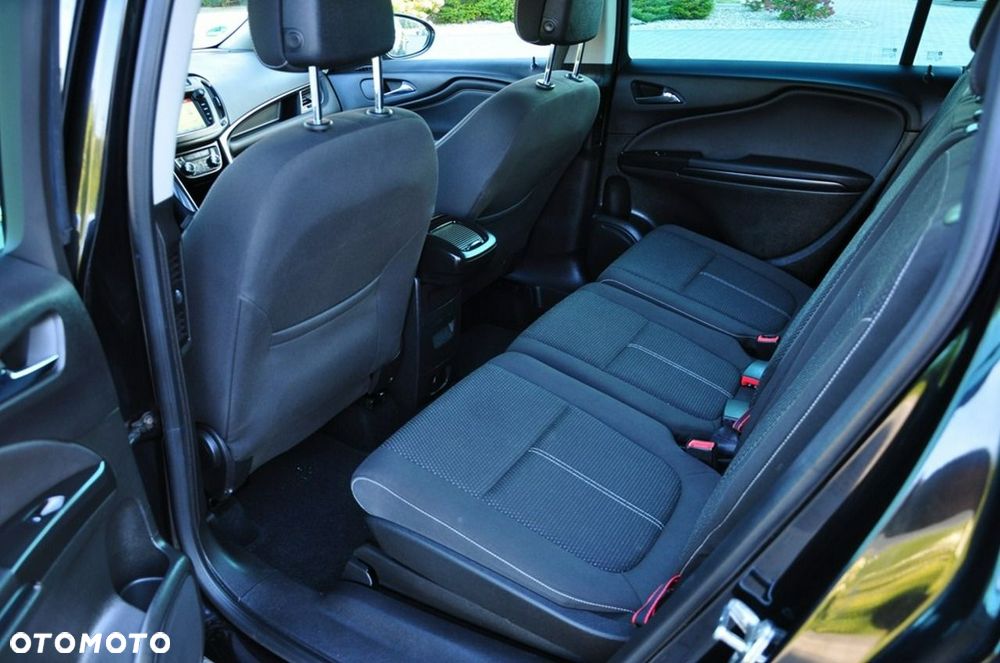 Opel Zafira - 24