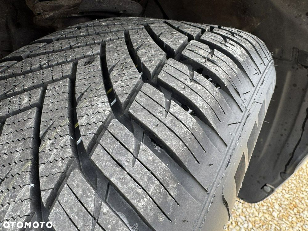 Fiat Freemont 2.0 Multijet Black Code AWD - 28