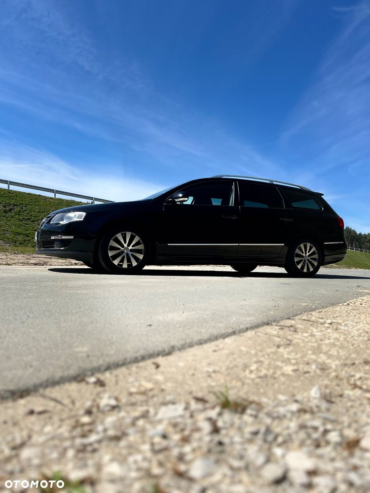 Volkswagen Passat 1.6 TDI DPF BlueMotion Technology Comfortline - 2