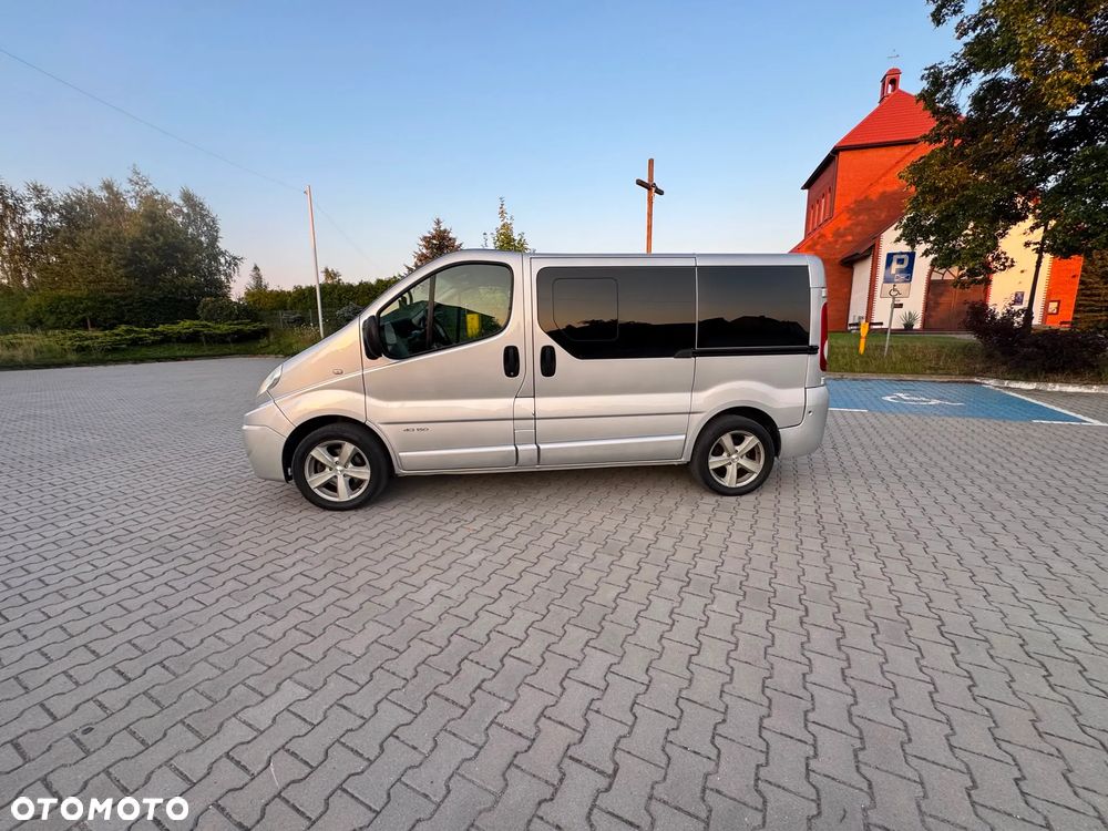 Renault Trafic L1H1 Passenger Lux - 16