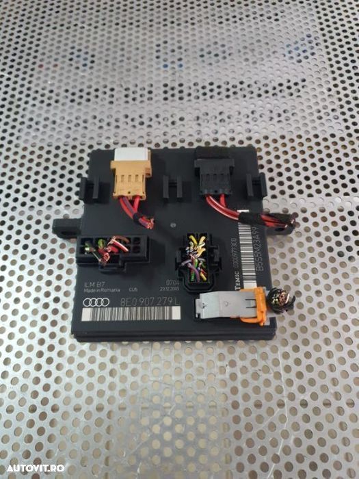 Modul Confort Audi A4 B7  2.0 TDI Motor BPW - 1