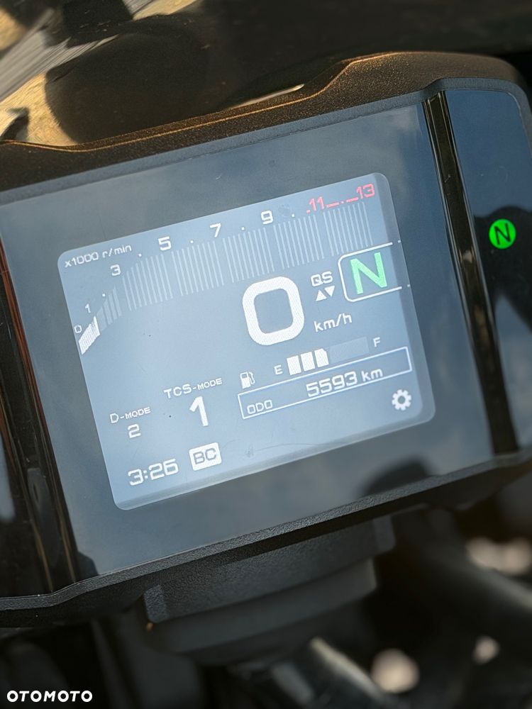Yamaha MT - 16