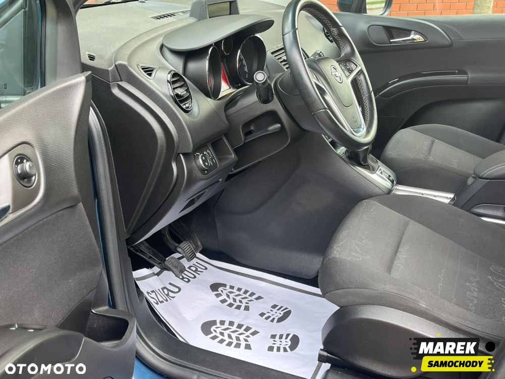 Opel Meriva - 12