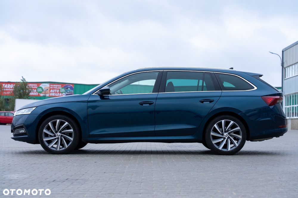 Skoda Octavia 2.0 TSI 4x4 Style DSG - 8