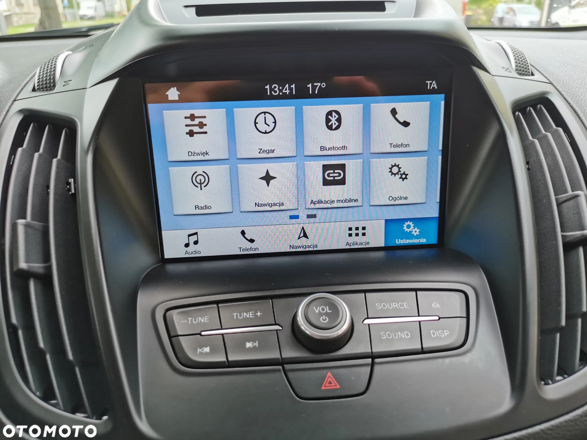 Ford Kuga 2.0 TDCi 2x4 Titanium - 24