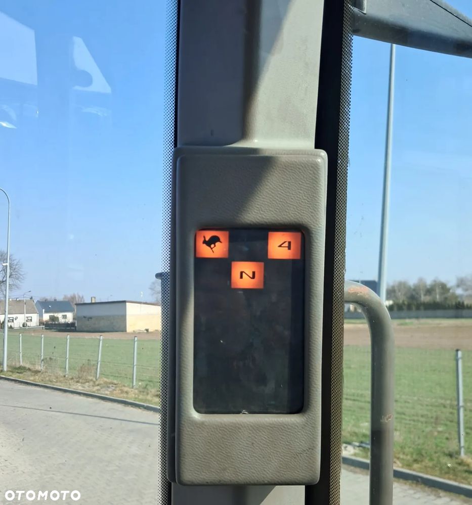 Renault Ares 626RZ - 21