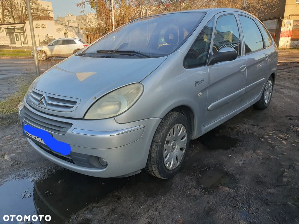 Srebrna  EZRC Xsara Picasso 2008 1.6 80KW