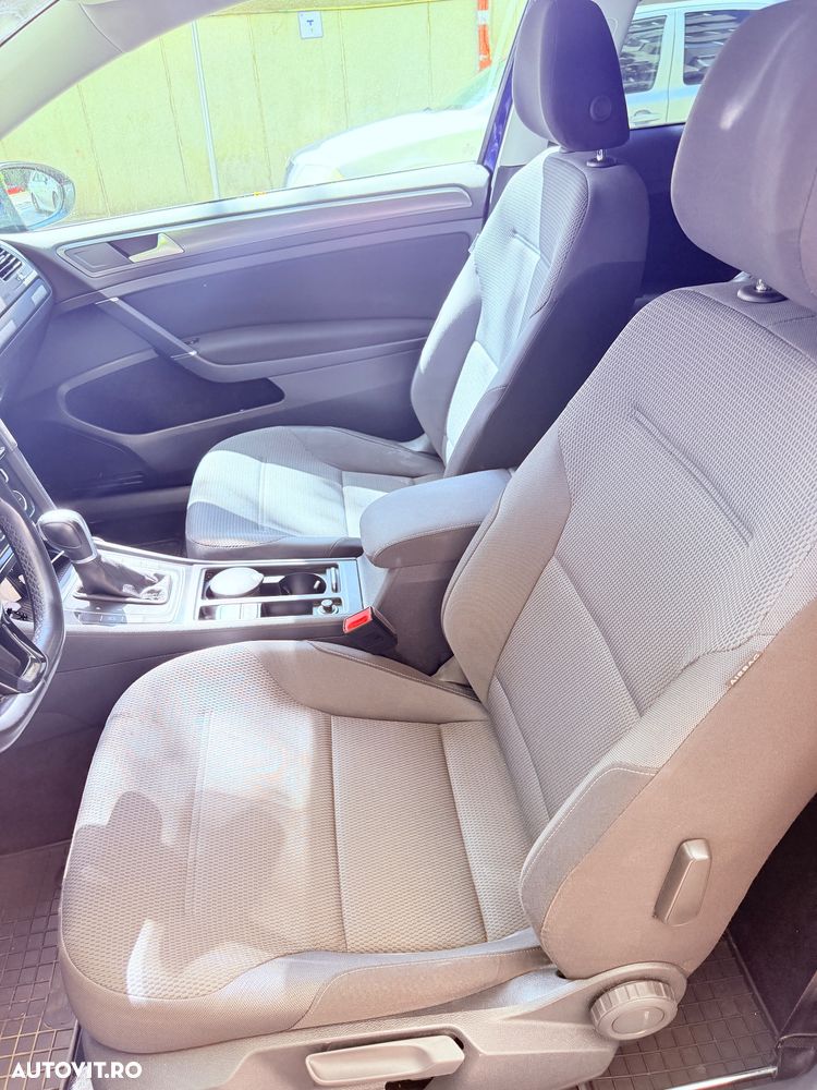 Volkswagen Golf 1.6 TDI DPF BMT DSG Trendline - 5