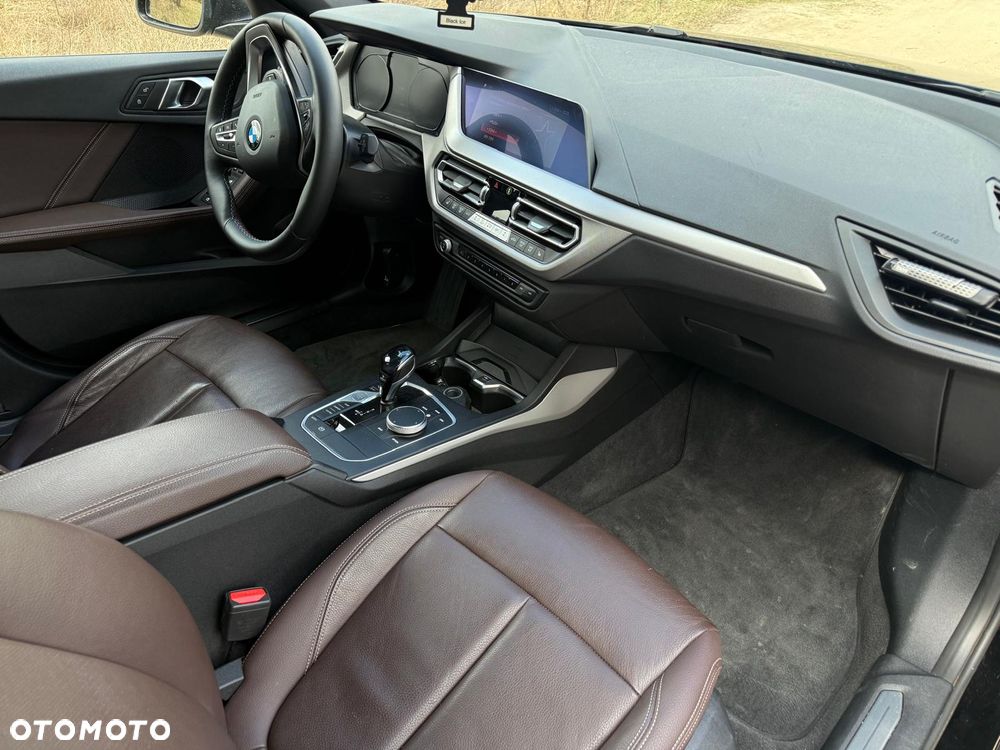 BMW Seria 1 118i Luxury Line - 16