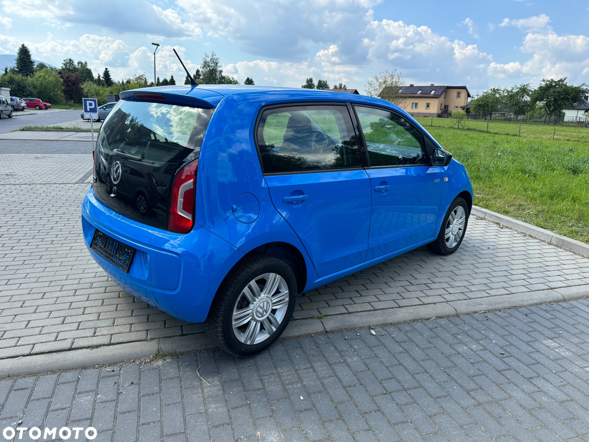 Volkswagen up! (BlueMotion Technology) sound - 6