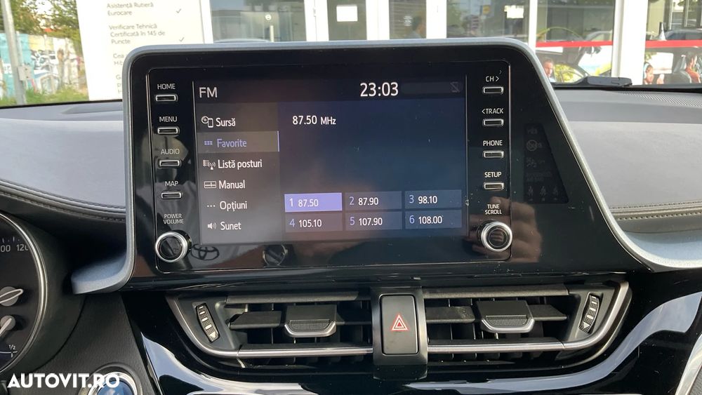 Toyota C-HR 2.0 HSD 184 CP 4x2 CVT C-ult - 29