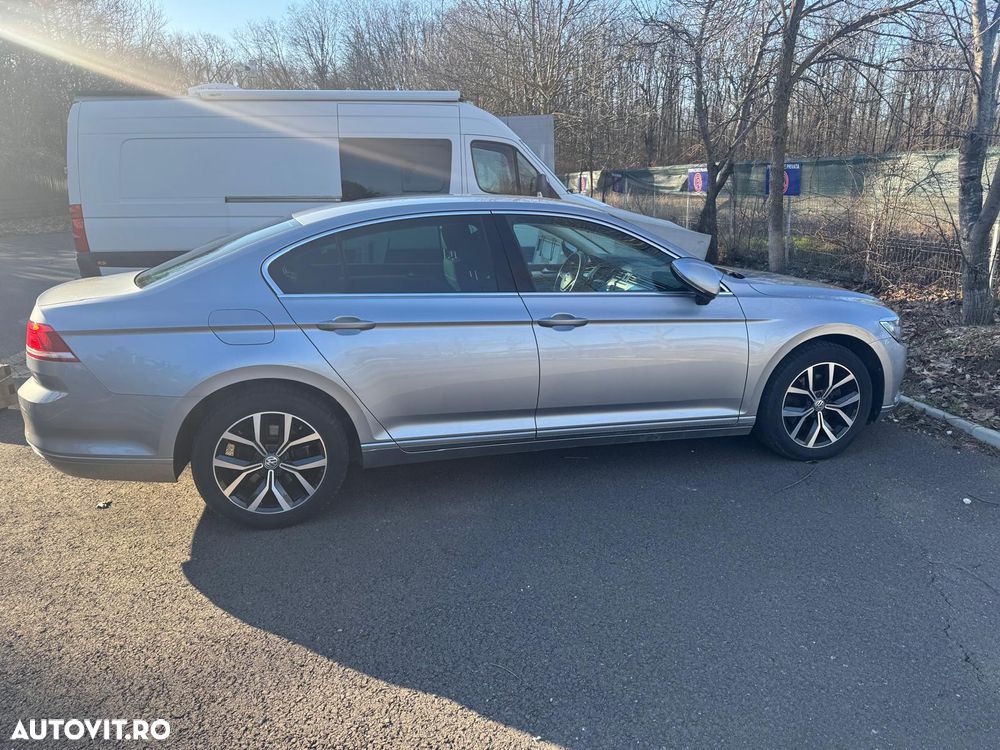 Volkswagen Passat - 6