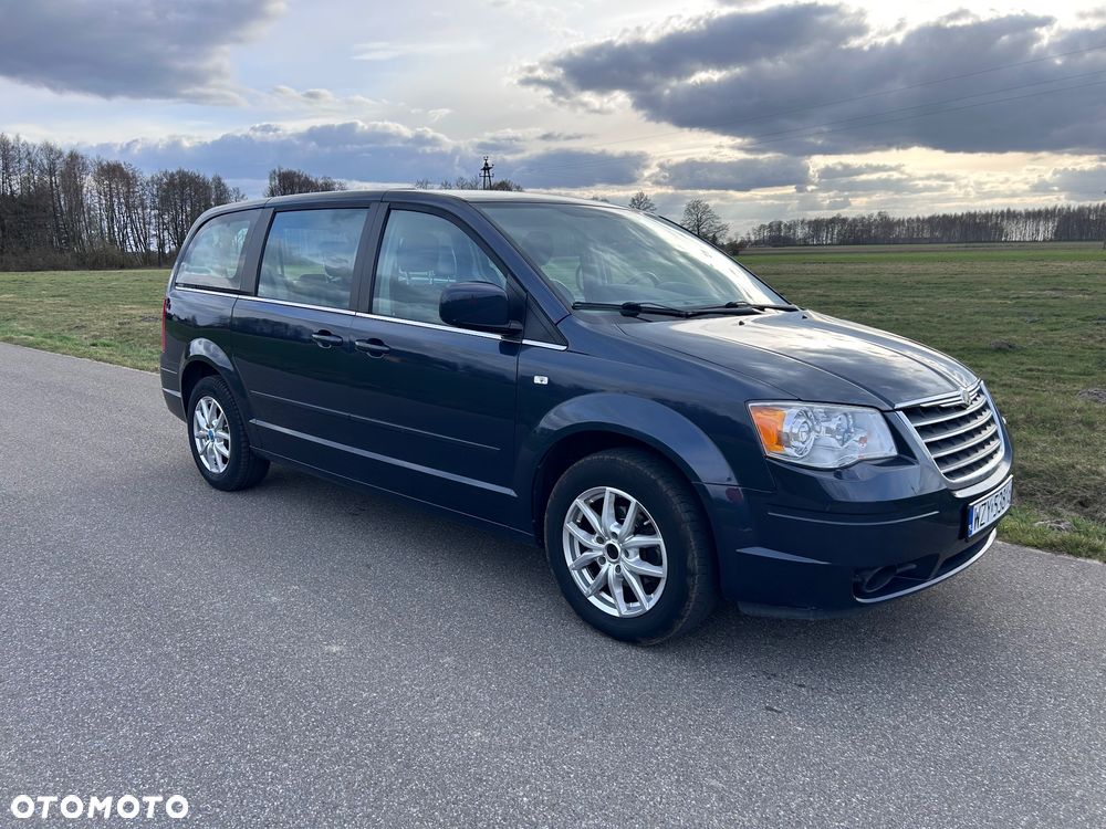 Chrysler Grand Voyager - 1