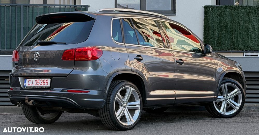 Volkswagen Tiguan - 10