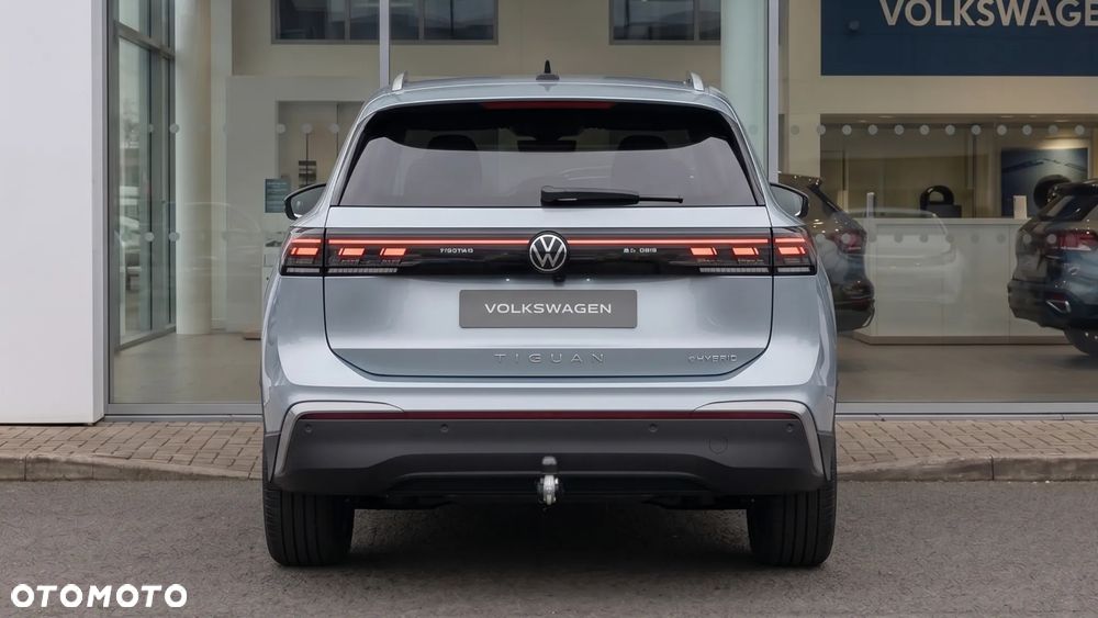 Volkswagen Tiguan 2.0 TSI 4Mot Elegance DSG - 4